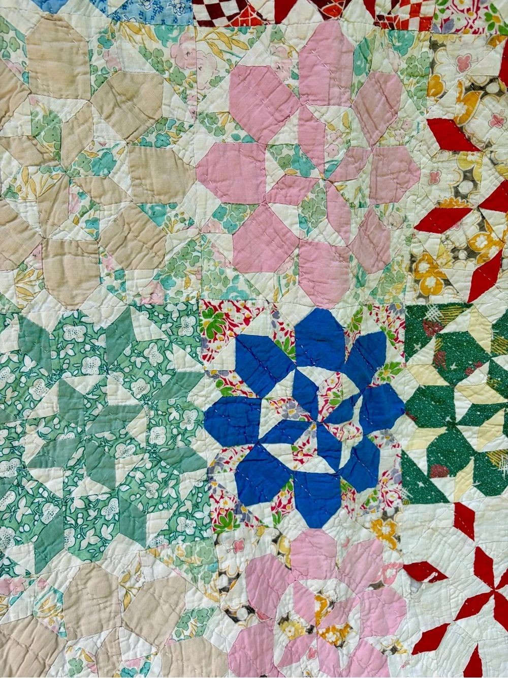 Vintage Feedsack Hand-Stitched La Conner Stars Quilt - 72x57